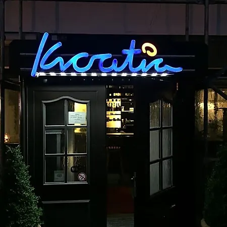 מלון Restaurant Kroatia