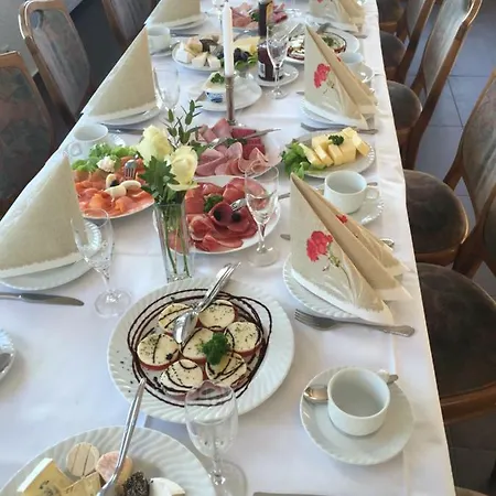 Restaurant Kroatia Отель *